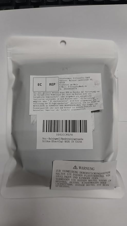 Dog Treat Pouch with Magnetic Closure 4-Cup Silicone Bag Fanny Pack Holder with Clicker 4 Ways to Wear Front Pocket Fits All Phones Ideal for Leash, Pet Walking and Training(Blue)