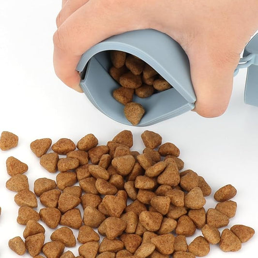 WALLFID Silicone Dog Treat Pouch Small Bag,Auto Closure,with Pet Training Clicker,Walking Bag for Dog and Cat,Pocket Size,Easy to Clean,Odorless (Blue and Pink)