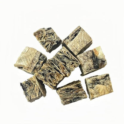 Hubert Pet Premium Cod Skin Crisps - Single Ingredient Gourmet Dog Treats, 8 oz Resealable Trial Size Bag