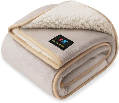 Luciphia Waterproof Pet Blanket, Liquid Pee Proof Dog Blanket for Sofa Bed Couch, Reversible Sherpa Fleece Furniture Protector Cover for Small Medium Large Dogs Cats, Khaki+Beige Small（40" x 28"）
