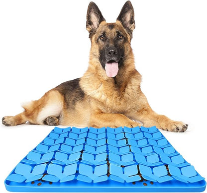 Snuffle Mat for Dogs,Premium Silicone Dog Food Mat 16“x16”Interactive Feed Game for Boredom,Encourages Natural Foraging Skills and Stress Relief for Large Dogs Smell Training Slow Feed Mat B
