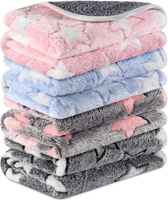 Reginary 4 Pcs Waterproof Guinea Pig Blankets Washable Small Animal Fleece Bedding Guinea Pig Cage Liners Reusable Training Pads Pet Pee Pad Sleep Mat for Hamster(Cute Star Pattern,35 x 24 Inch)