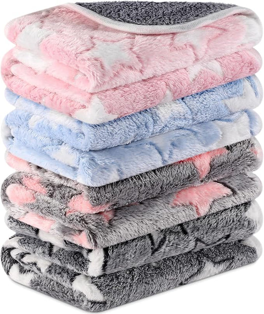 Reginary 4 Pcs Waterproof Guinea Pig Blankets Washable Small Animal Fleece Bedding Guinea Pig Cage Liners Reusable Training Pads Pet Pee Pad Sleep Mat for Hamster(Cute Star Pattern,35 x 24 Inch)