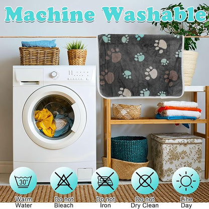 Reginary 4 Pcs Waterproof Guinea Pig Blankets Washable Small Animal Fleece Bedding Guinea Pig Cage Liners Reusable Training Pads Pet Pee Pad Sleep Mat for Hamster(Cute Paw,24 x 16 Inch)