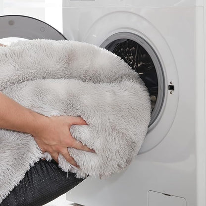 WESTERN HOME WH Calming Dog & Cat Bed, Anti-Anxiety Donut Cuddler Warming Cozy Soft Round Bed, Fluffy Faux Fur Plush Cushion Bed for Small Medium Dogs and Cats (20"/24"/27"/30"), White Grey