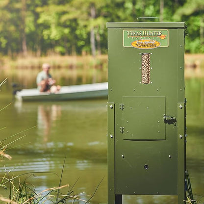 Texas Hunter Directional Fish Feeder w/Straight Legs - 70 lb. Fish Feed Capacity - Model DF125DL