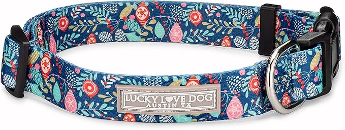 Lucky Love Dog - Adjustable Dog Collar with Easy Click Buckle for Small to Large Ones, Durable, & Comfortable for Male & Female Dogs, Pet Collar for Puppies & Adult Dogs - Sweet Holiday, Small