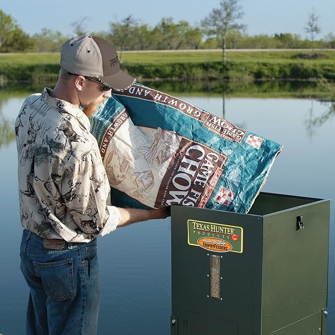 Texas Hunter Directional Fish Feeder w/Straight Legs - 70 lb. Fish Feed Capacity - Model DF125DL